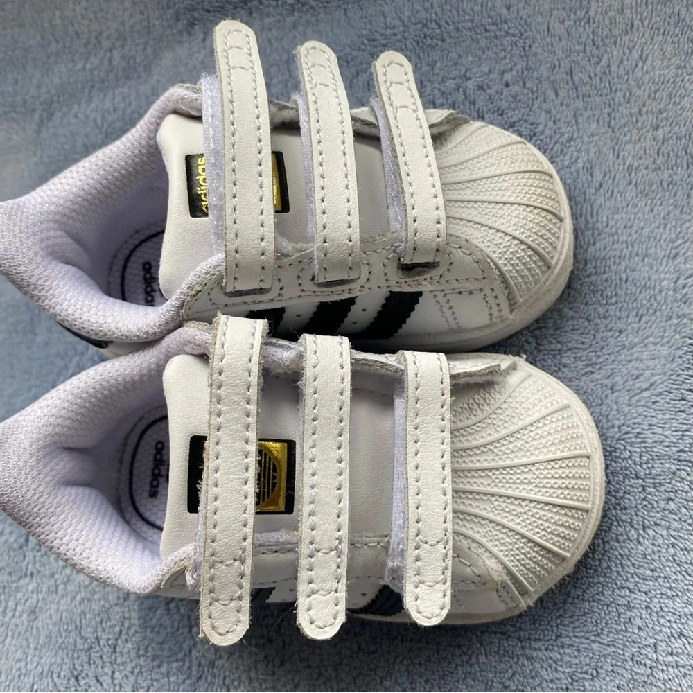 ADIDAS SUPERSTAR SHOES